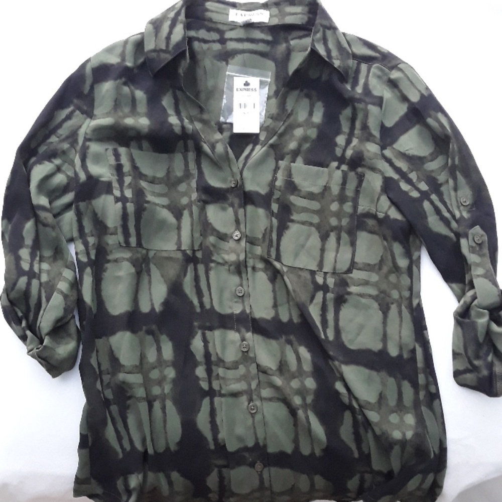 Express Blouse Small